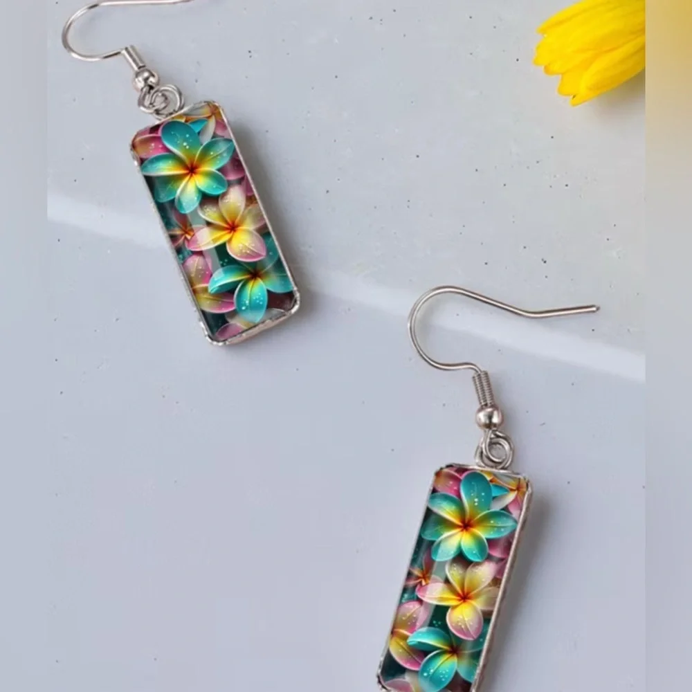 Colorful Floral Rectangular Drop Earrings - Multicolor_3
